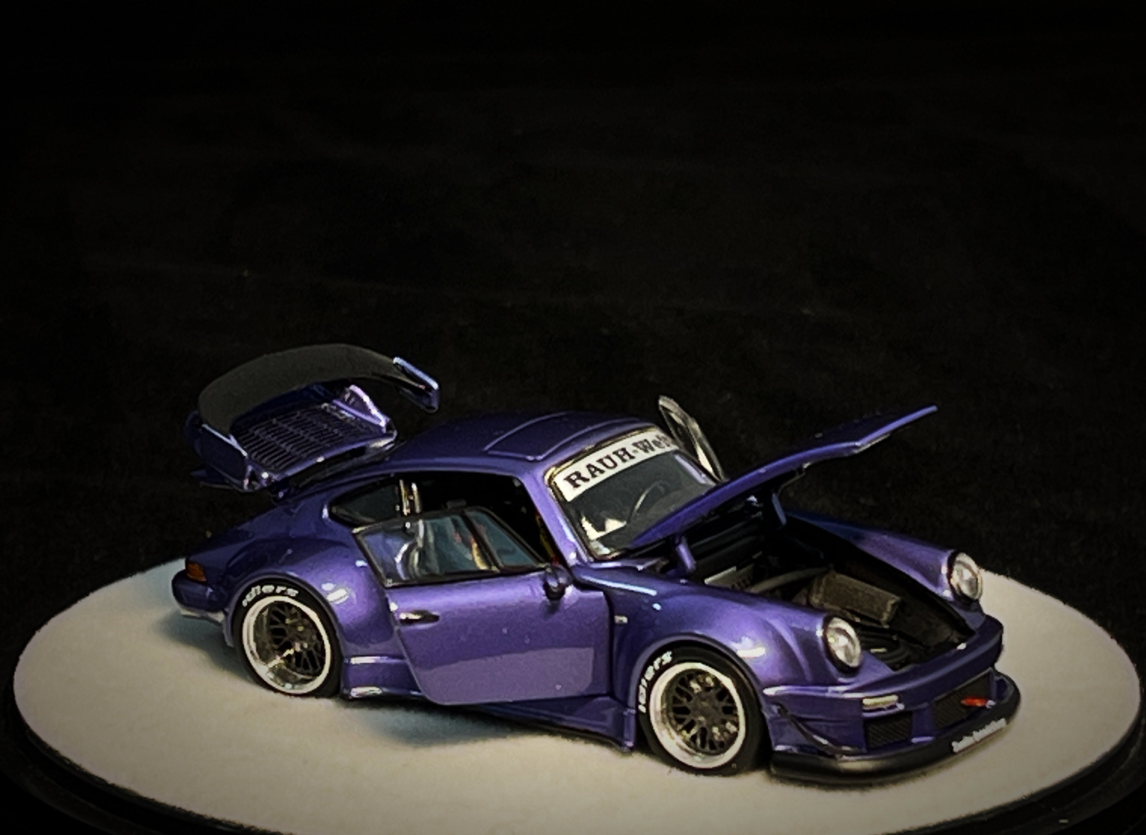 [PGM] 1:64 RWB 930 Violet Purple