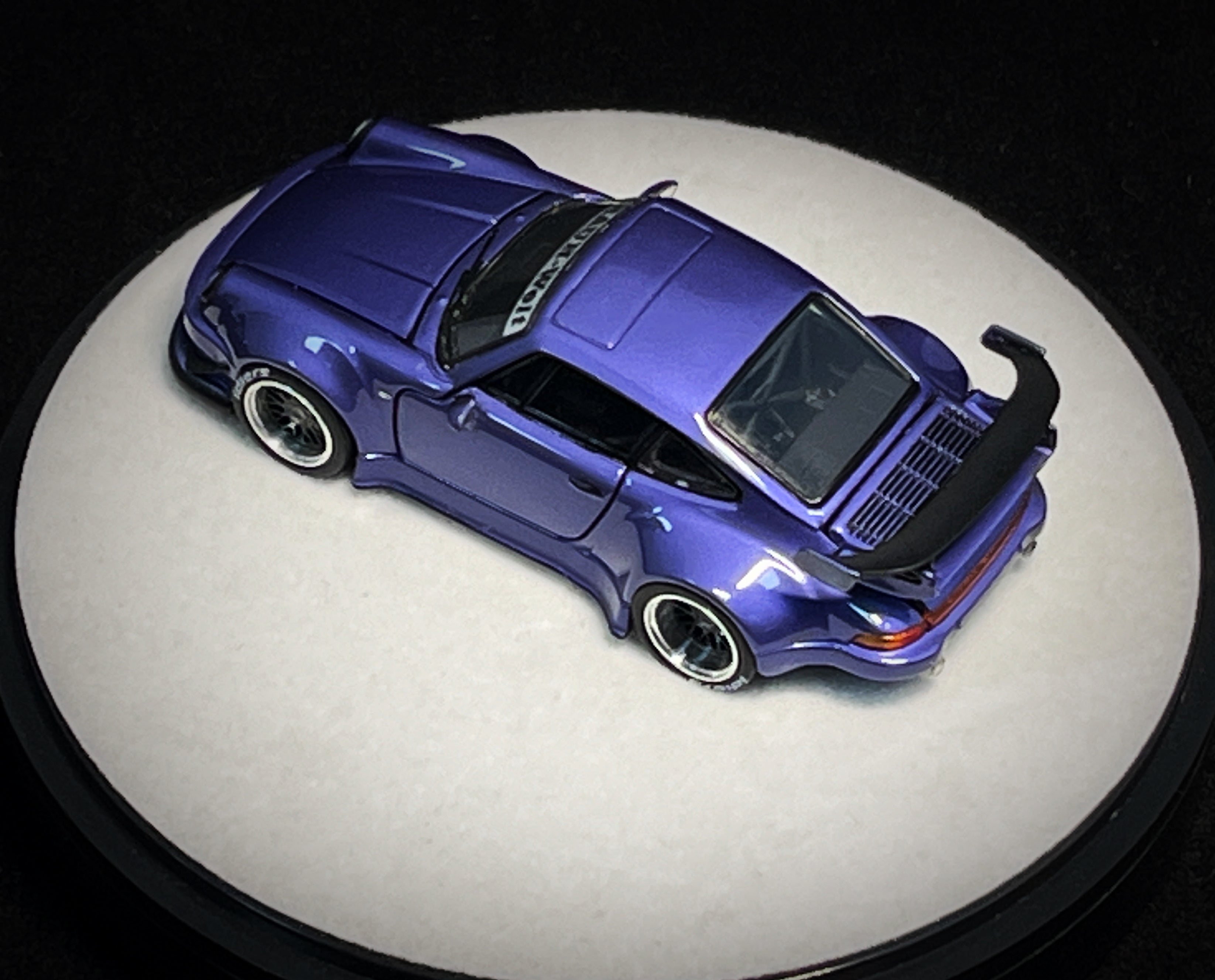 [PGM] 1:64 RWB 930 Violet Purple