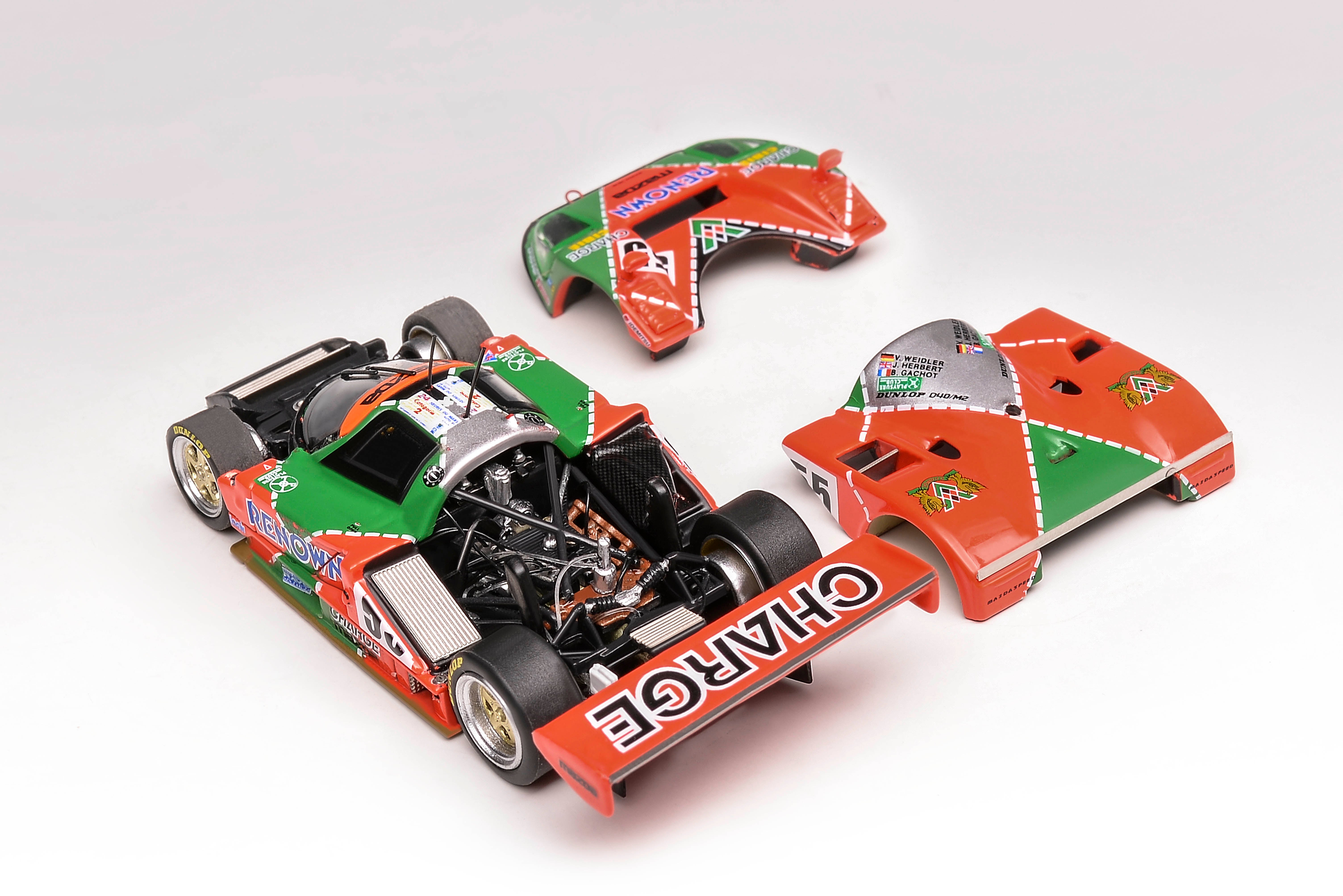 [MOTORHELIX] 1:64 Mazda 787B 55# WINNER Car