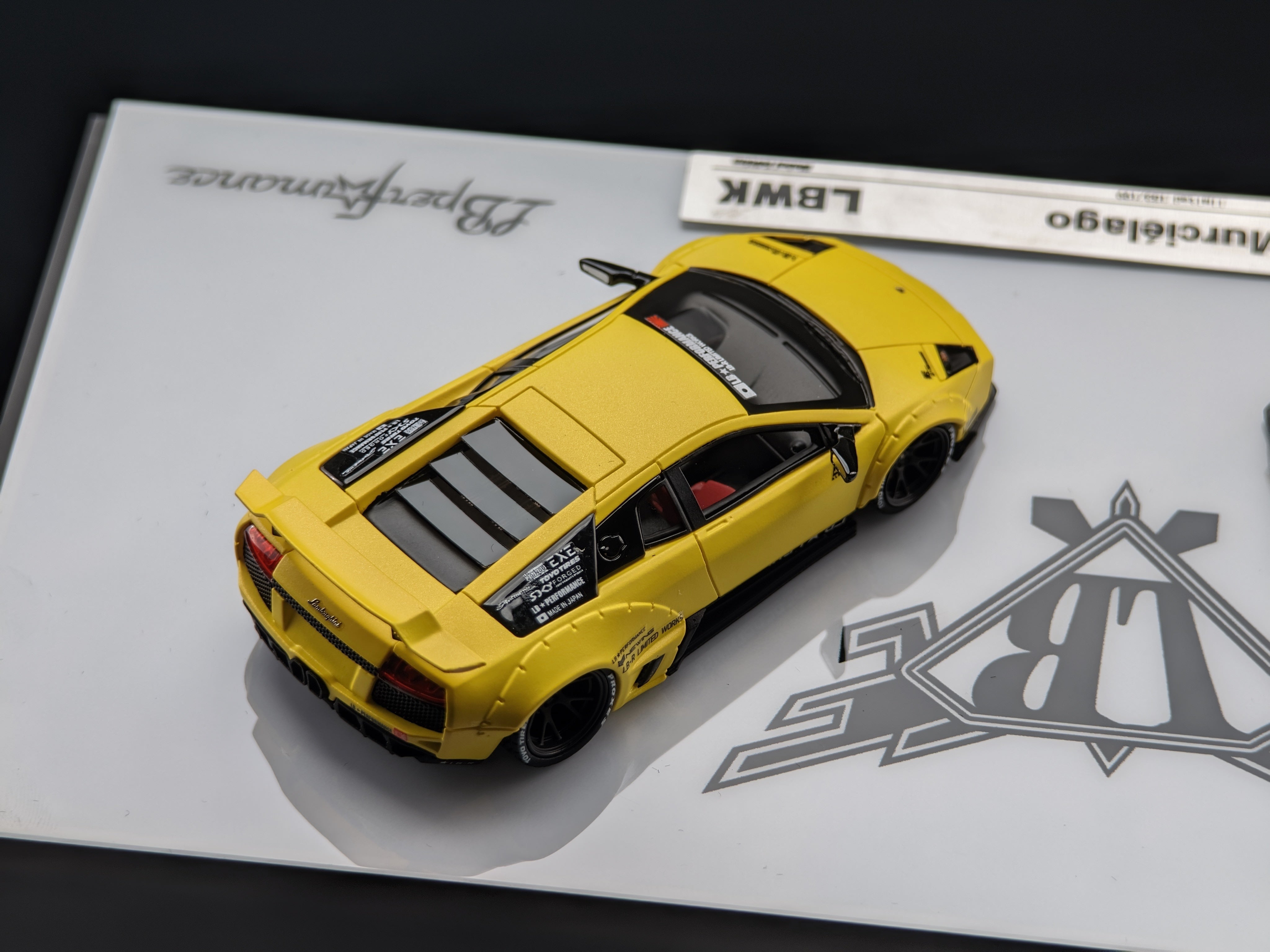 [ERROR 404 MODEL] 1:64 LB Murciélago Double Car Set