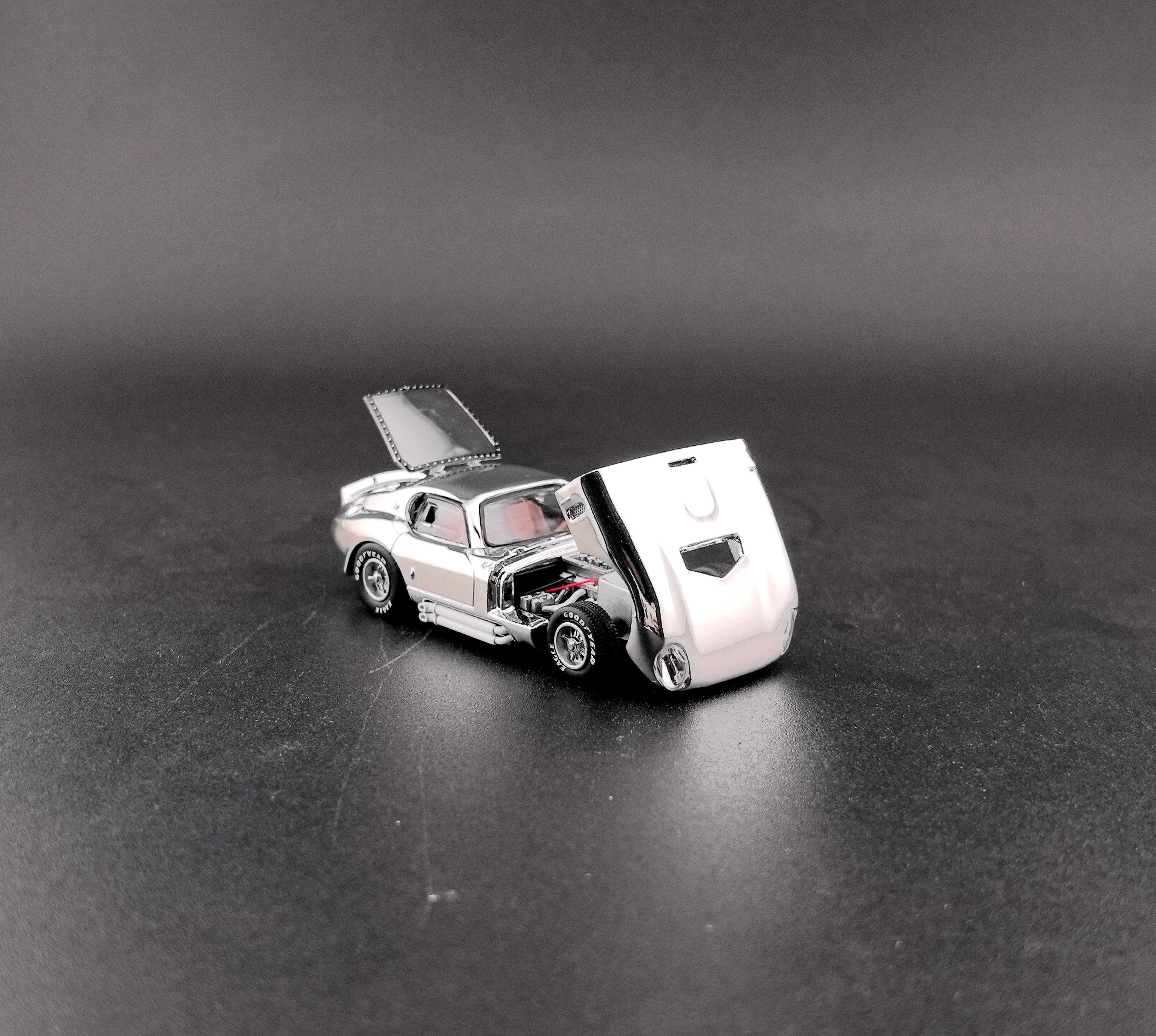 [FINE WORKS64] 1:64 Shelby Daytona Chrome Silver