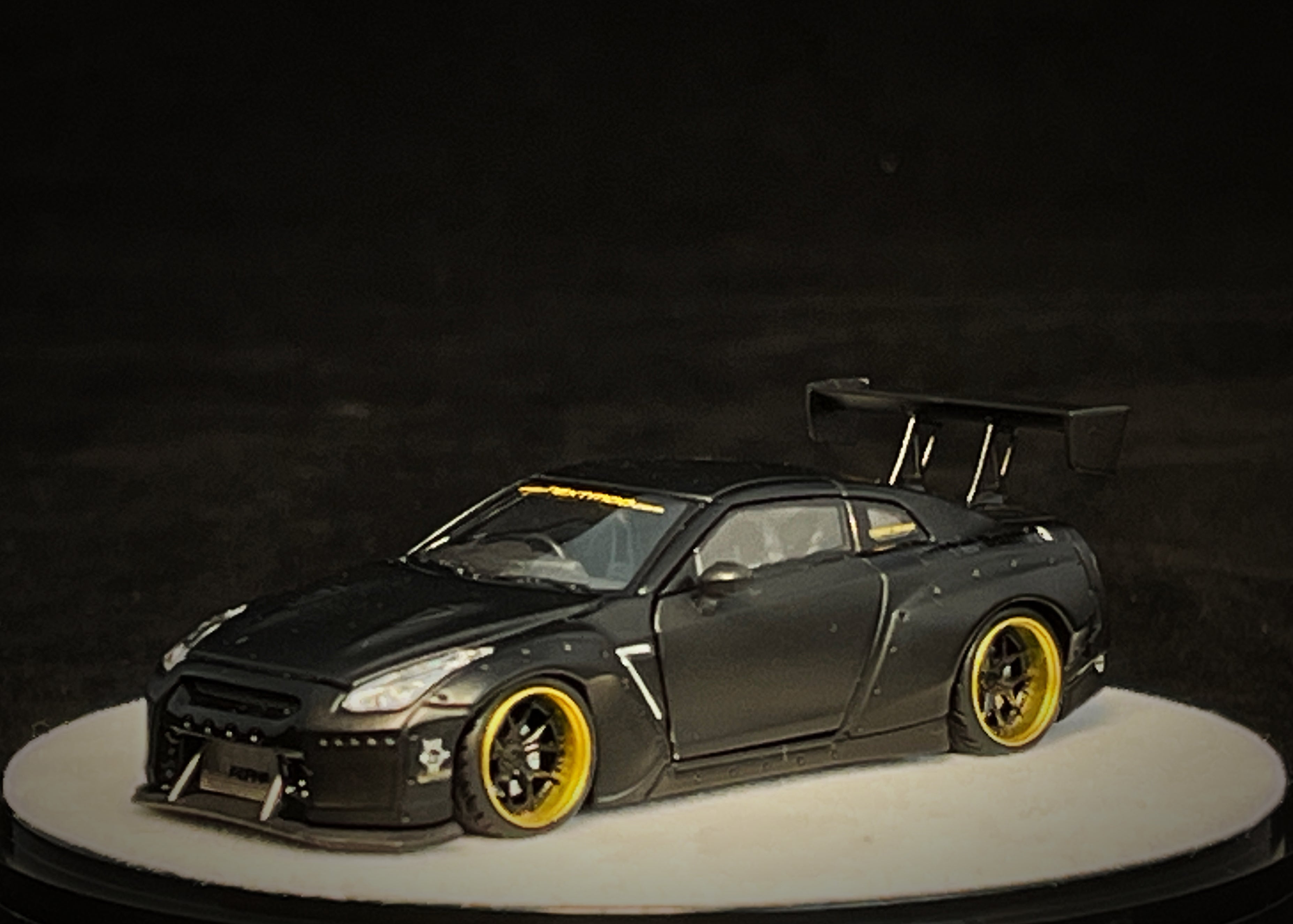 [PGM] 1:64 Rocket Bunny R35 Matte Black