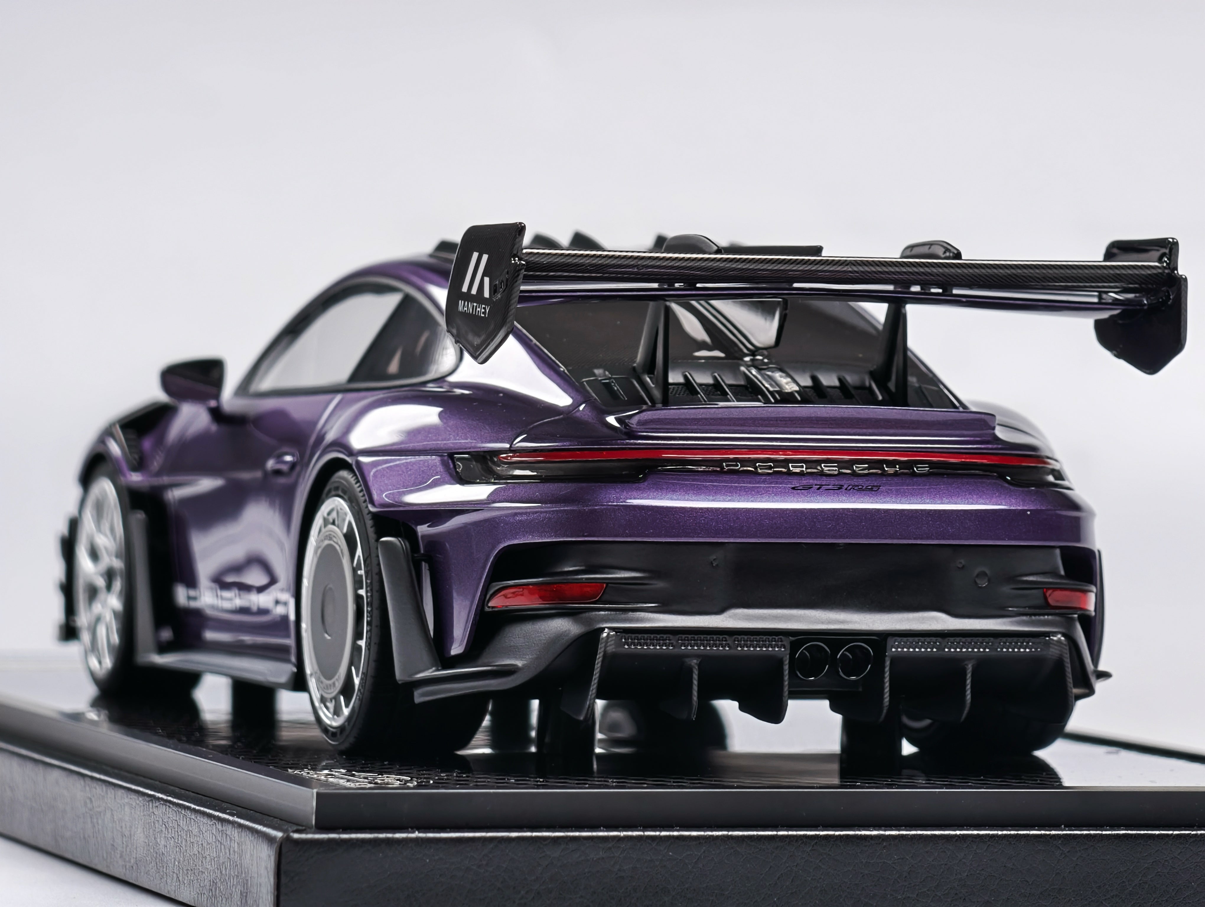 [VIP] 1:18 911 GT3 RS Manthey Racing Viola Purple