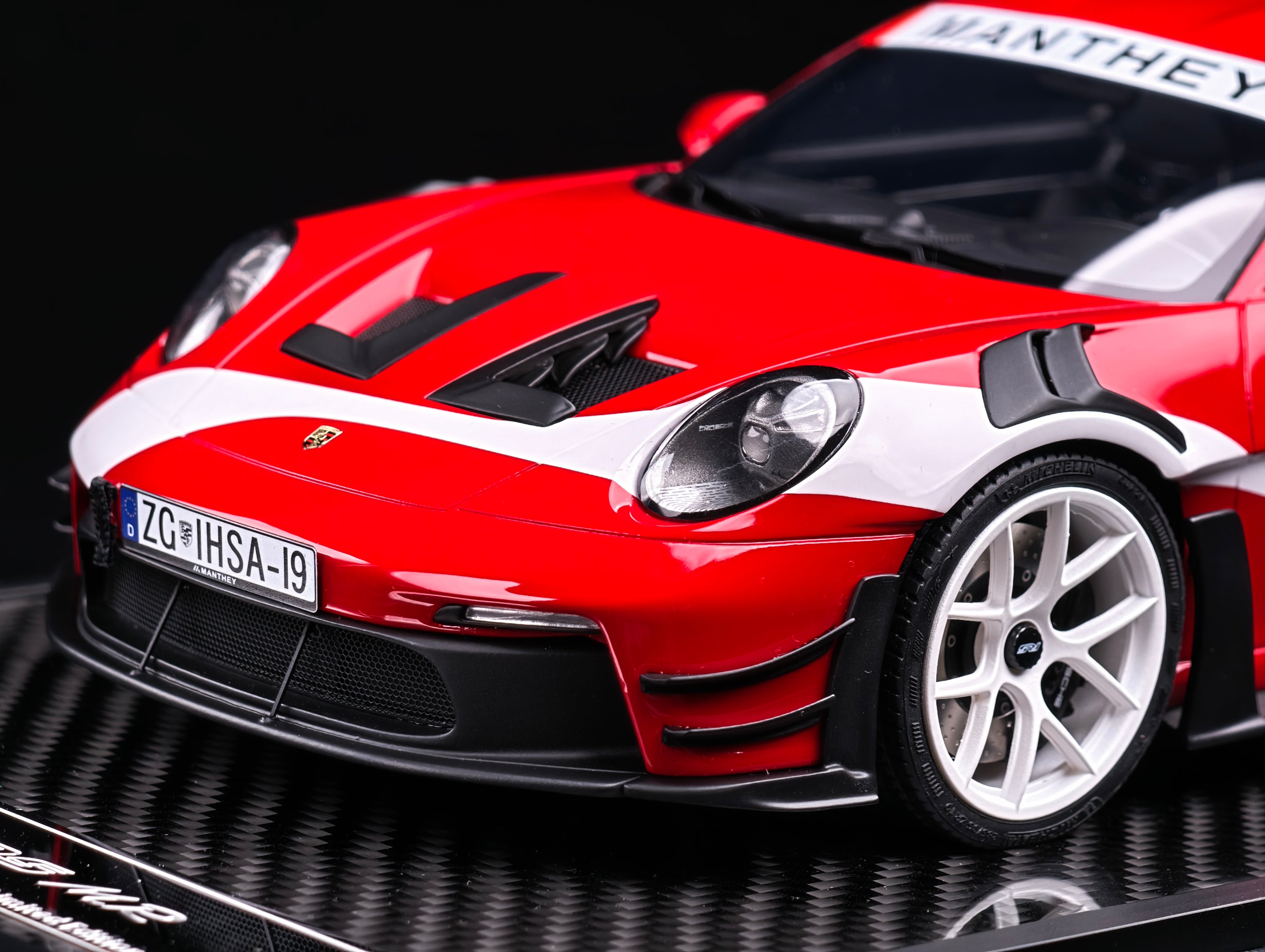 [VIP] 1:18 911 GT3 RS Manthey Racing Red White