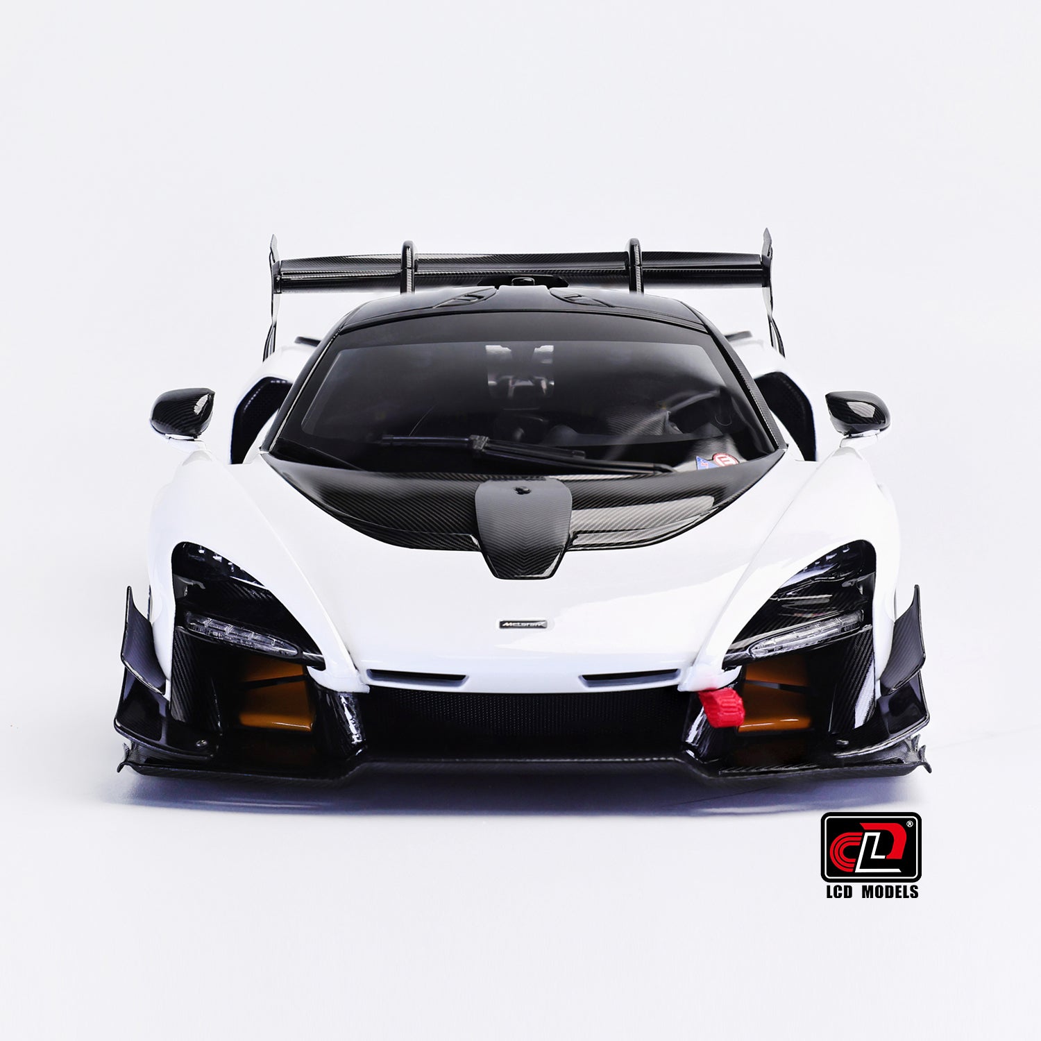 [LCD] 1:18 McLaren Senna GTR White