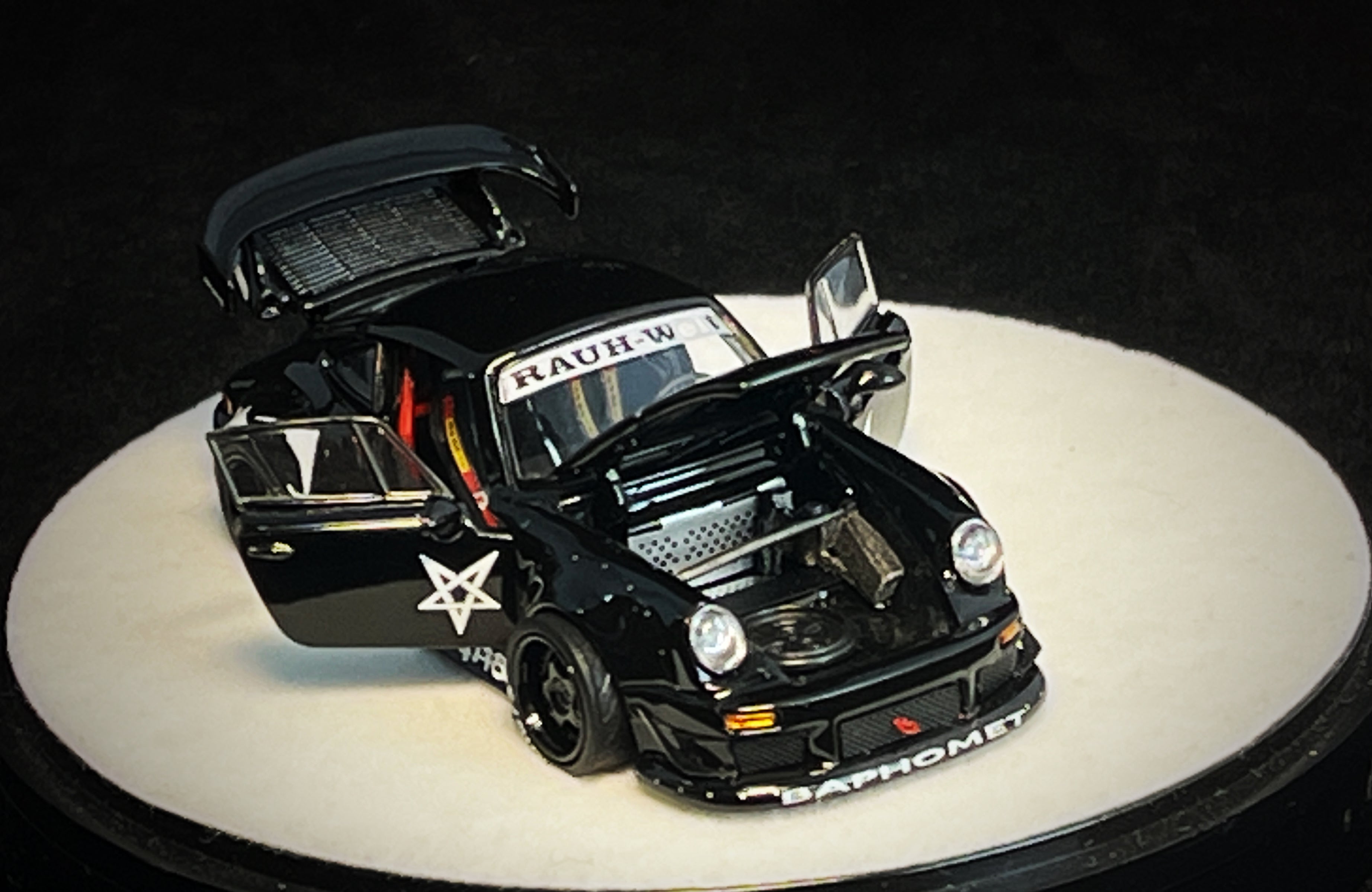 [PGM] 1:64 RWB 930 Baphomet Demon Black Luxury Version