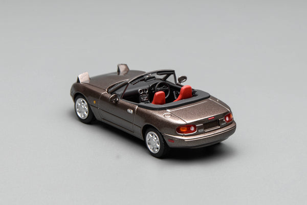 [MOTORHELIX] 1:64 Mazda Eunos Roadster (NA) RHD Metallic Brown