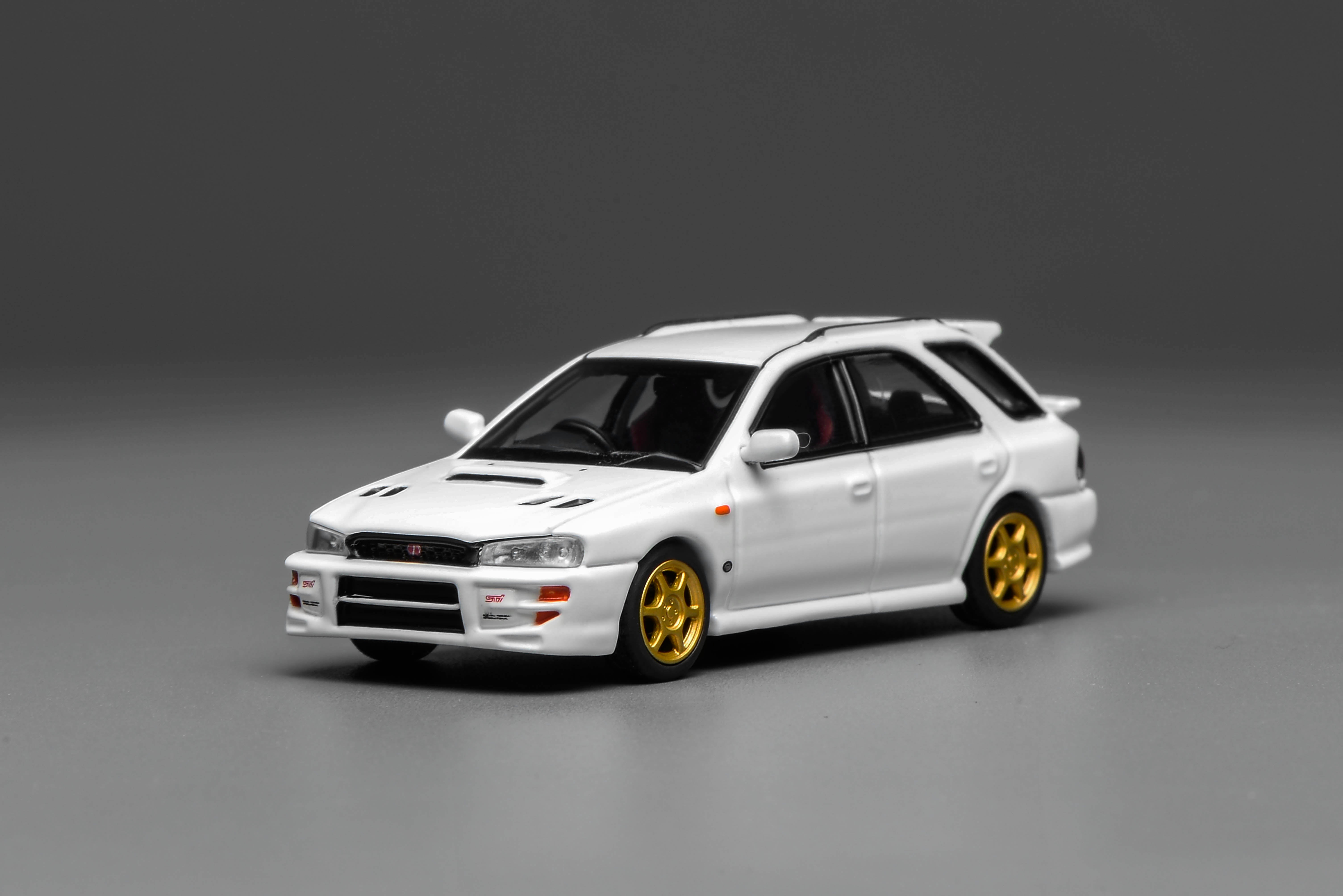 [MOTORHELIX] 1:64 Subaru lmpreza Wagon WRX STi Version VI Pure White