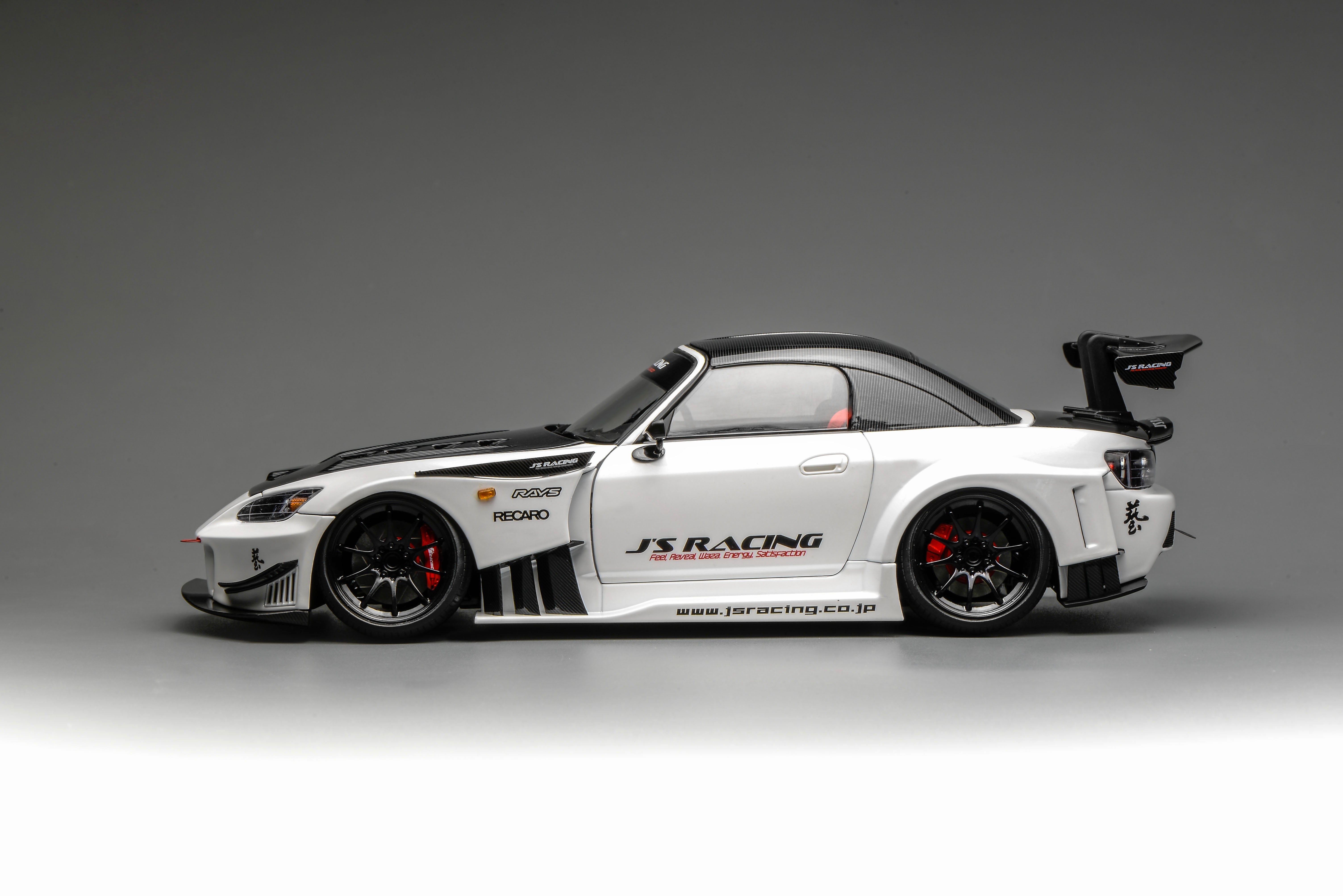 [MOTORHELIX] 1:18 Honda S2000 J'S Racing Grand Prix White