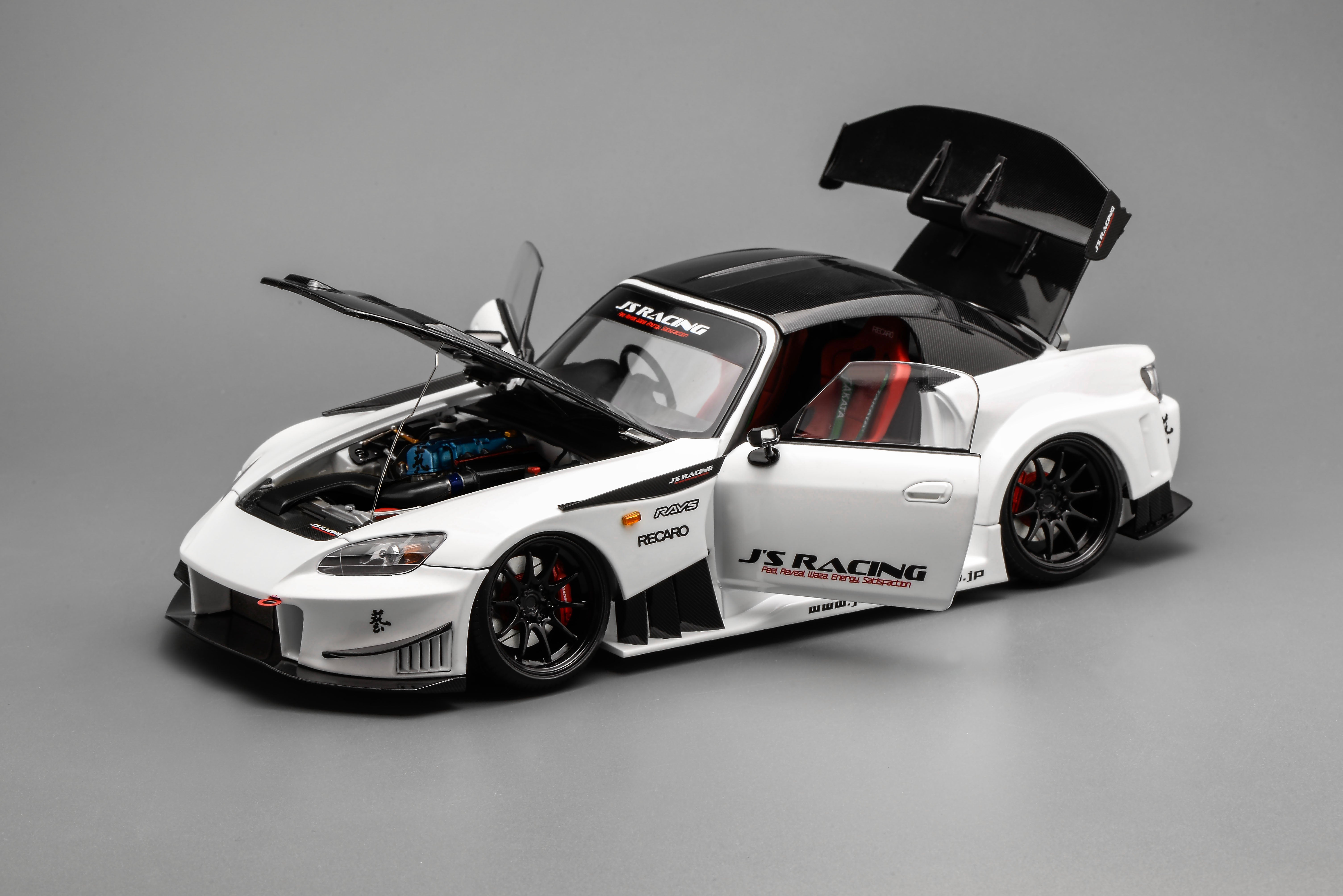 [MOTORHELIX] 1:18 Honda S2000 J'S Racing Grand Prix White