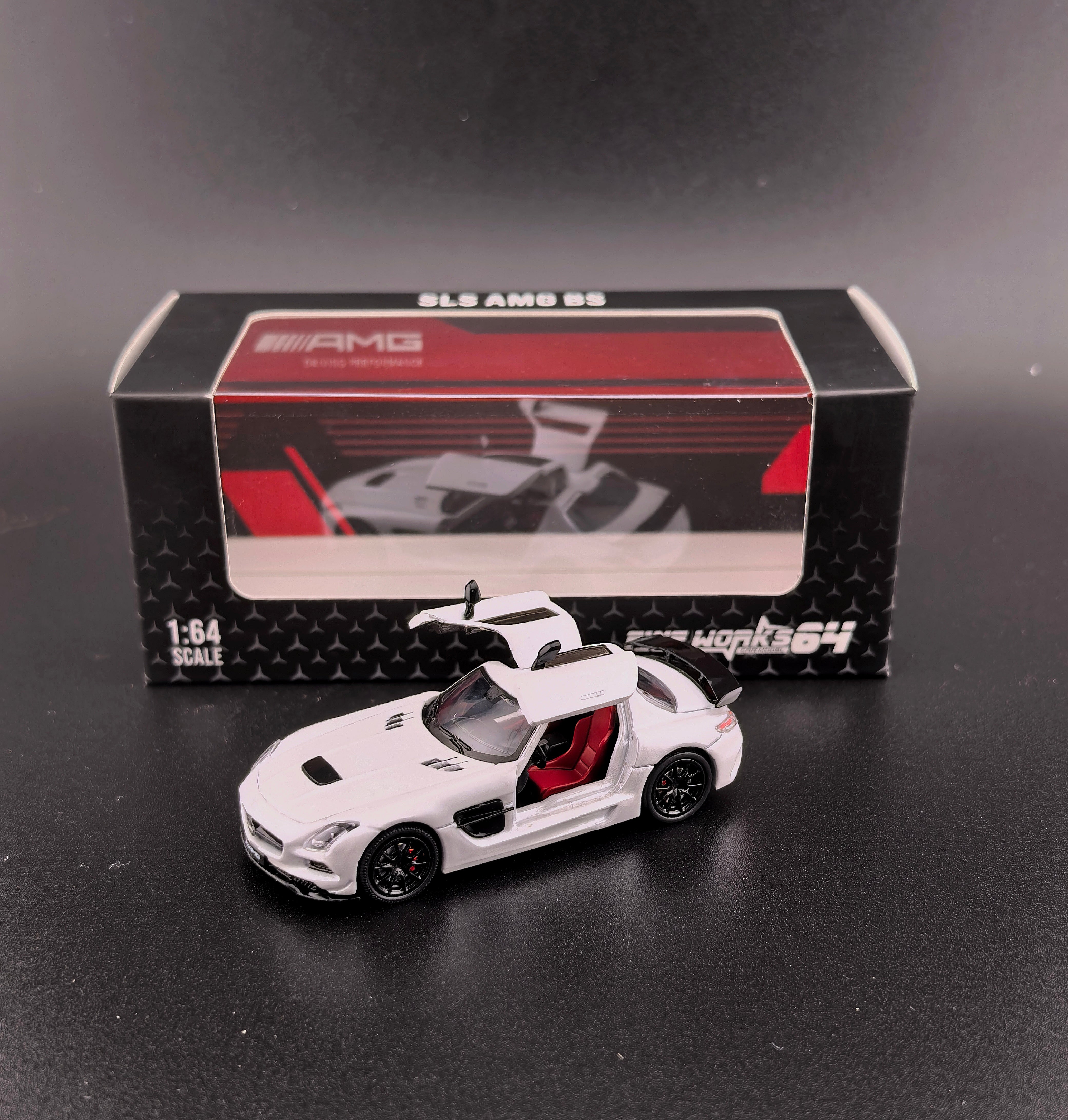 [FINE WORKS64] 1:64 Benz SLS AMG BS Pearl White