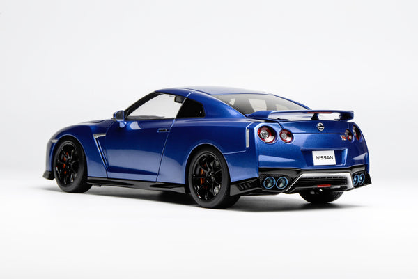 [MOTORHELIX] 1:18 Nissan GT-R (R35) Track Edition Engineered By Nismo 2020 Wangan Blue