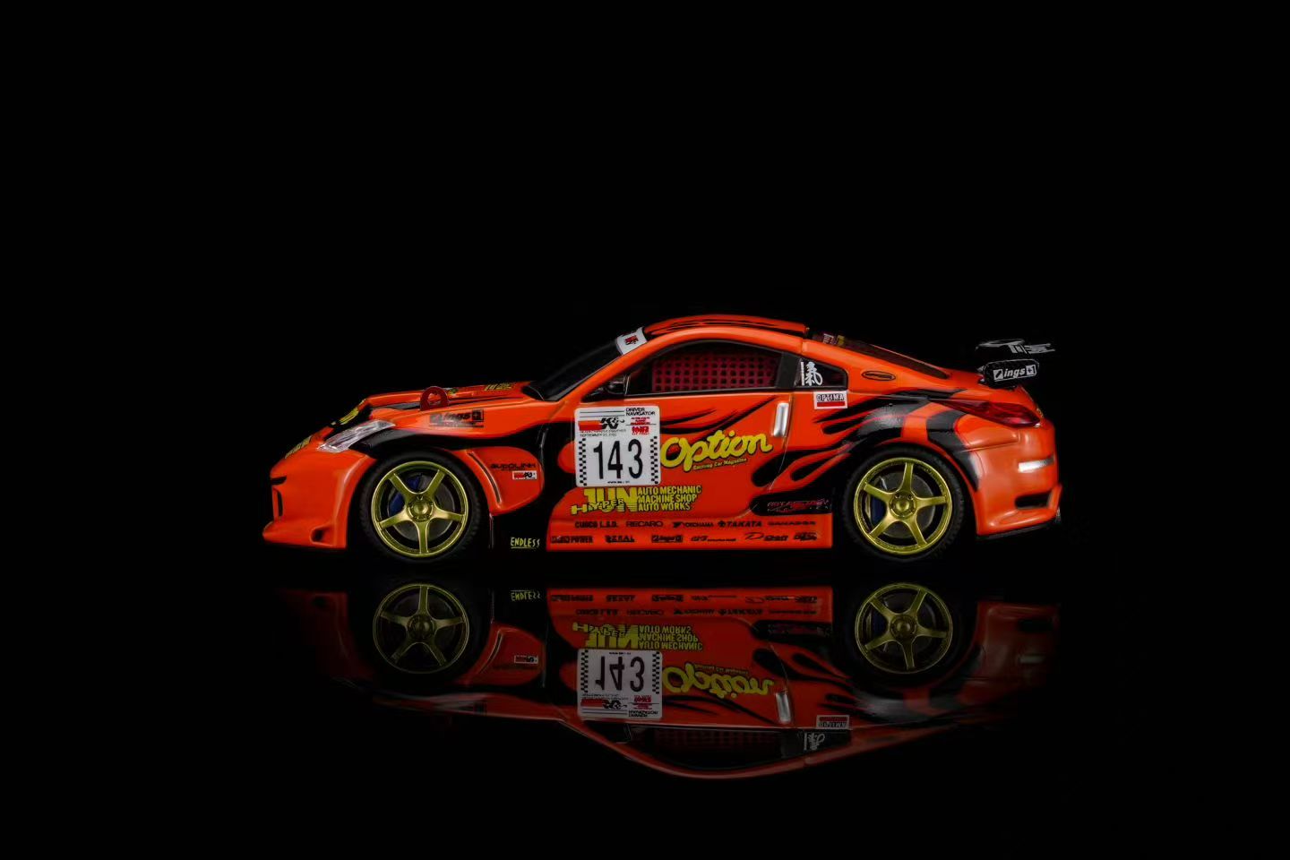 [MOTORHELIX] 1:64 Nissan Fairlady Z (Z33) 