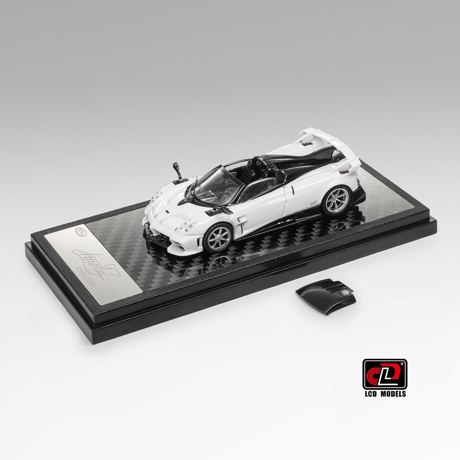 [LCD] 1:64 Pagani Imola Roadster White