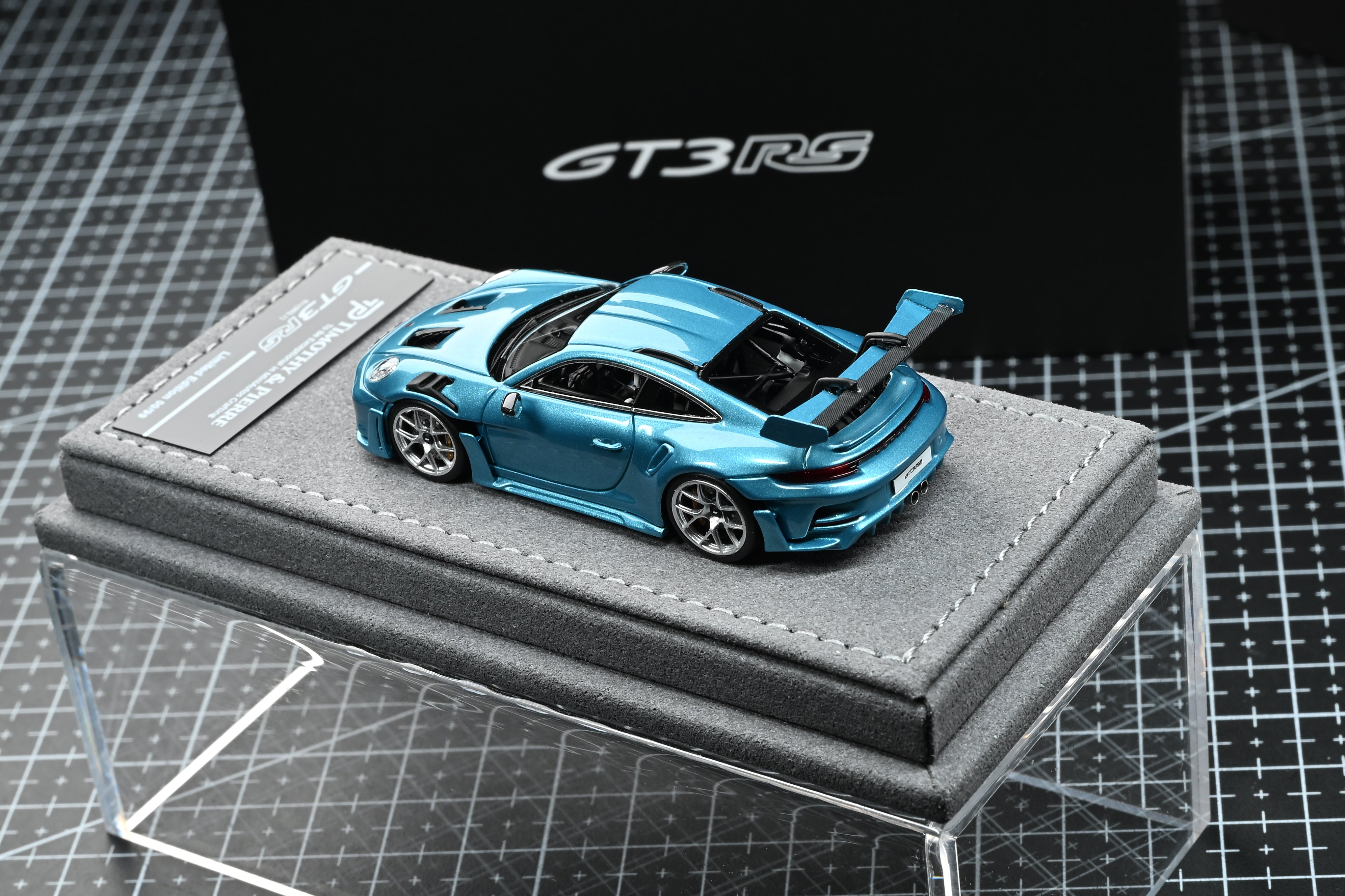 [TP] 1:64 Porsche 911 992 GT3 RS Ipanema Blue