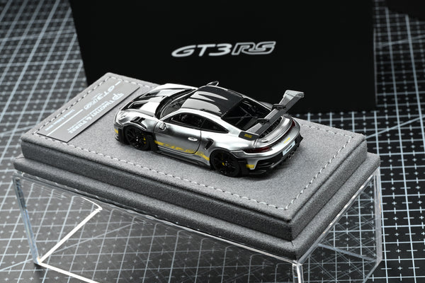 [TP] 1:64 Porsche 911 992 GT3 RS Tungsten Silver