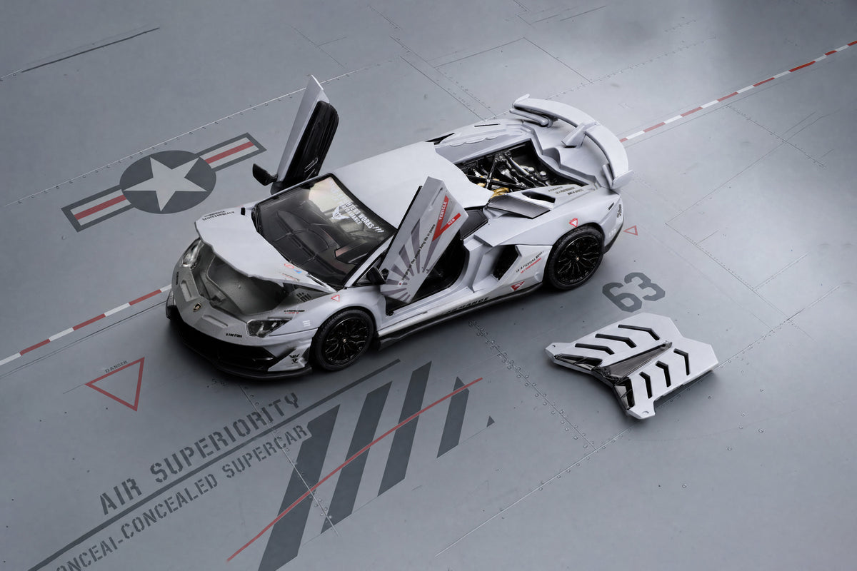[FEI XIANG] 1:64 Lamborghini Aventador Combat Grey