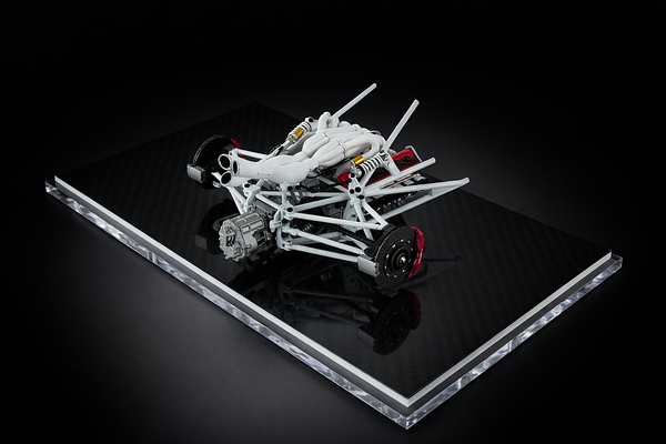 [MOTORHELIX] 1:18 Hartley/Nilu V12 Engine