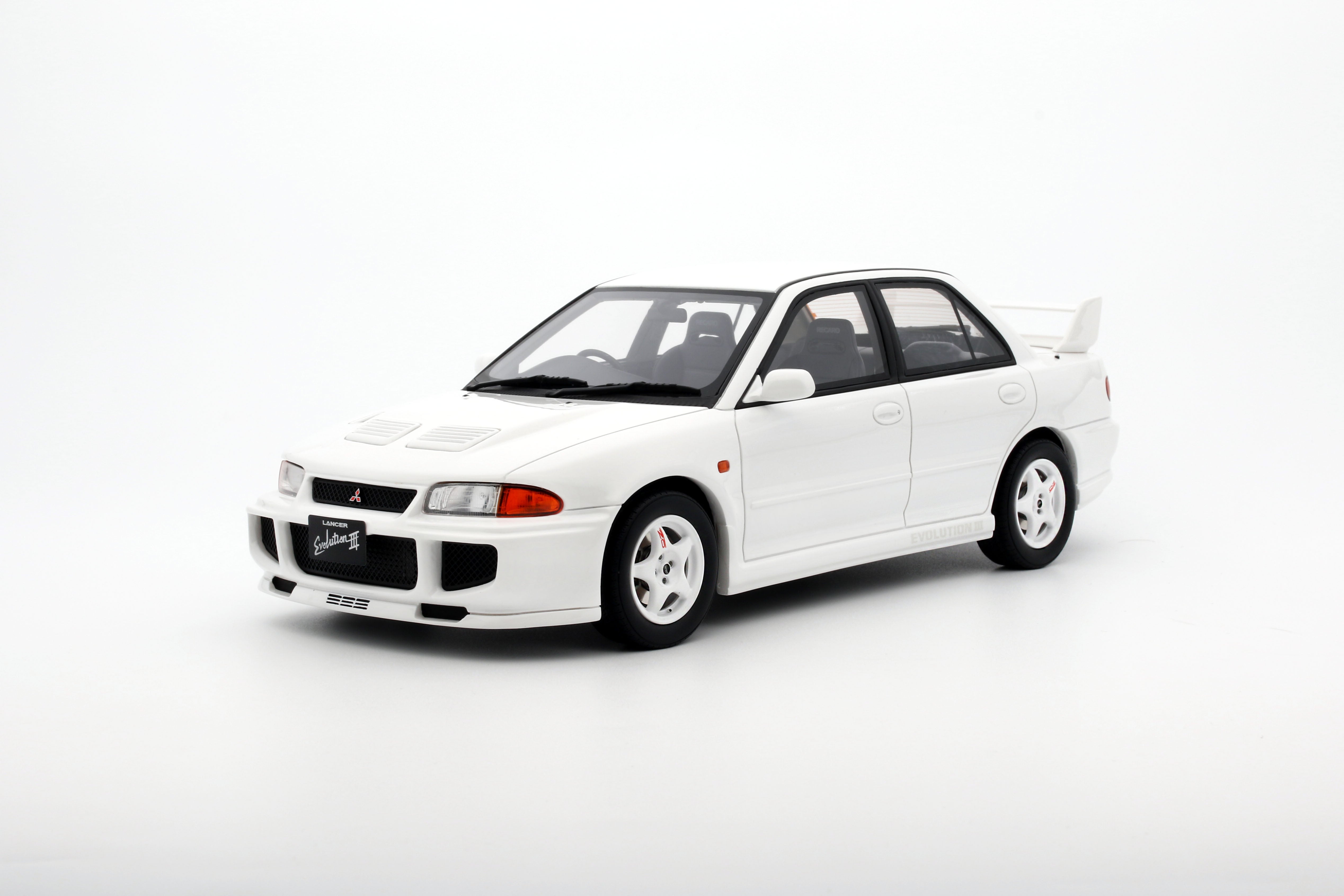 [OTTOMOBILE] 1:18 Mitsubishi Lancer Evolution III White 1995 [OT1065]