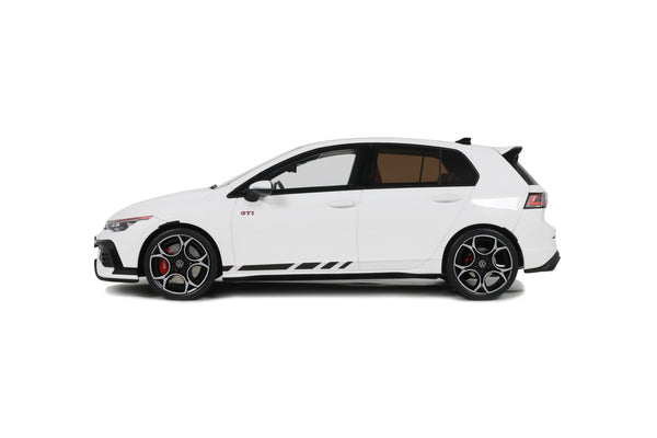 [OTTOMOBILE] 1:18 Volkswagen Golf MK.8 GTI Clubsport Pure White 2024 [OT1221]