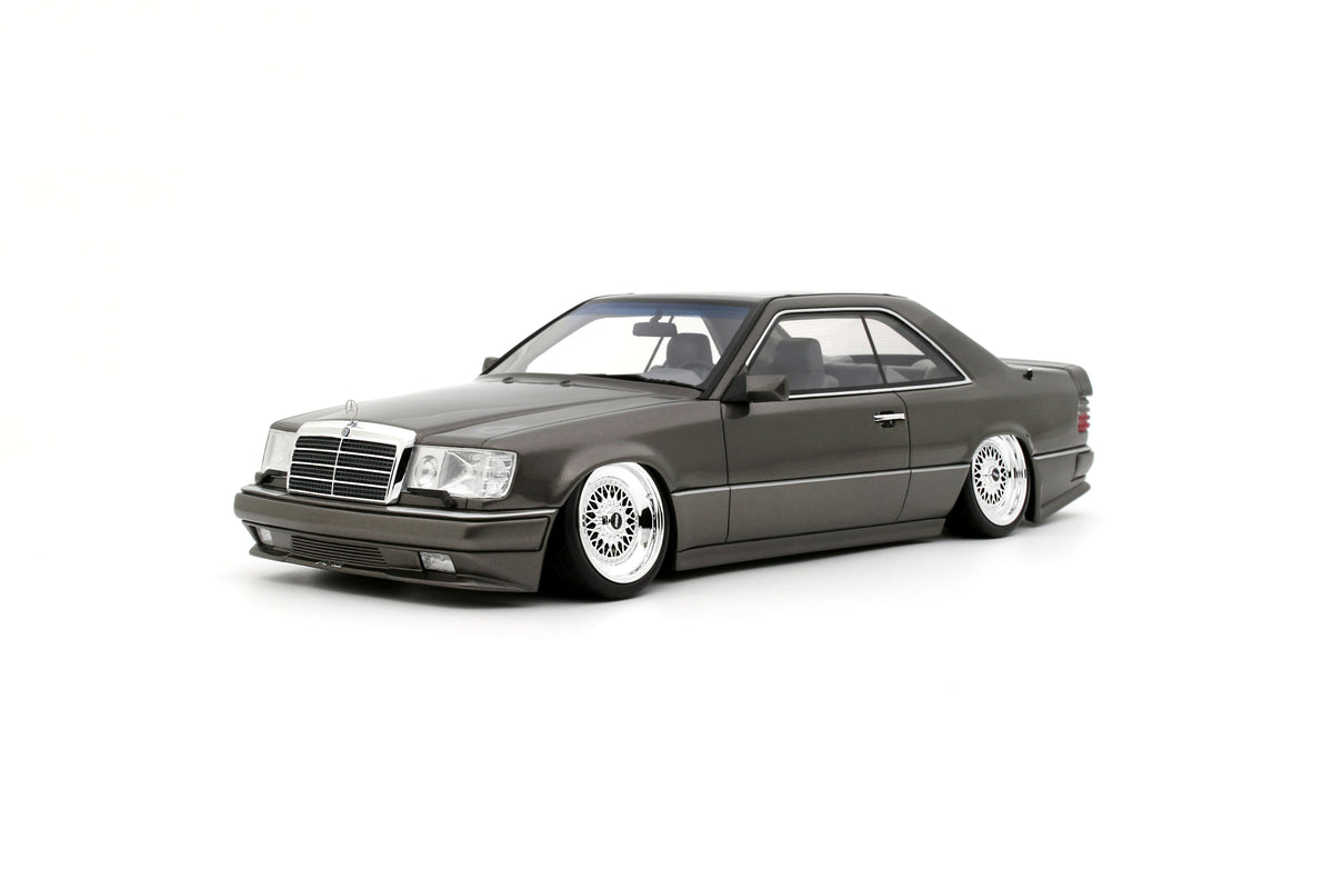 [OTTOMOBILE] 1:18 Mercedes-Benz C124 AMG "Stance" Anthracite Grey 2022 [OT1241] - Toy Space Diecast Online Store Singapore
