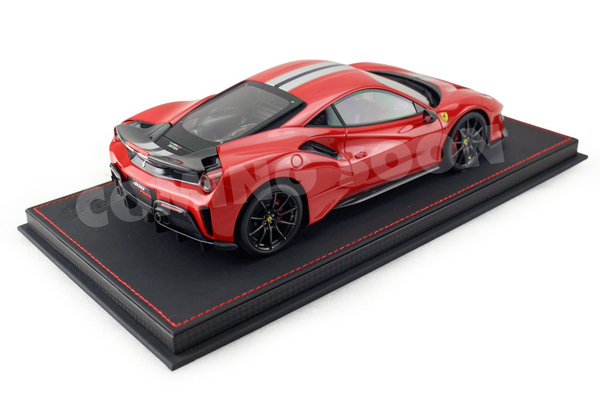 [BBR MODELS] 1:18 Ferrari 488 Pista Rosso Corsa With Carbon Wheels And Wing