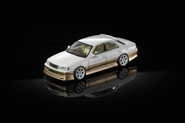 [MORTAL] 1:64 Toyota Cresta Pearl White/Gold