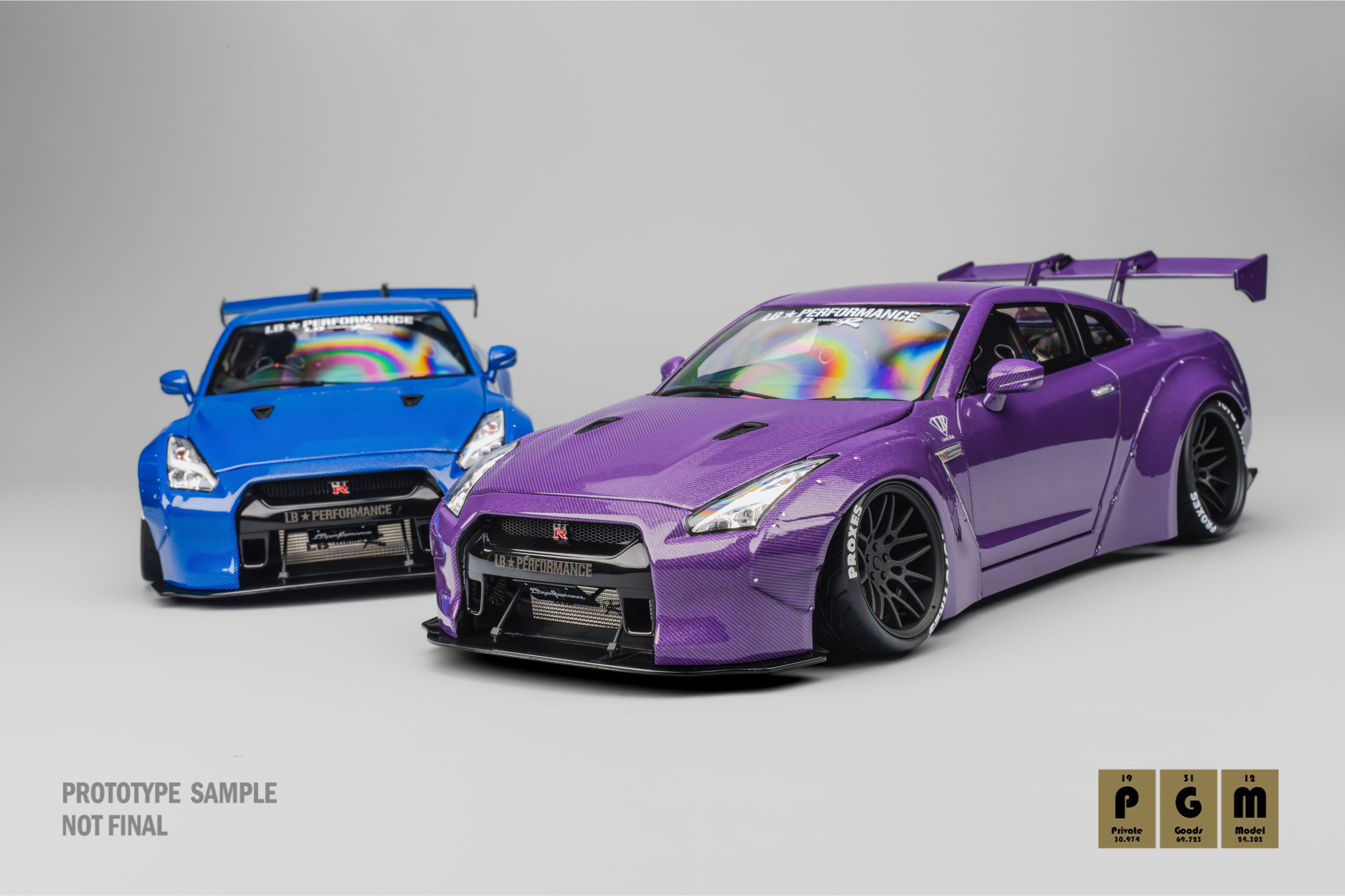[PGM] 1:18 LBWK Nissan GTR R35 Carbon Fibre