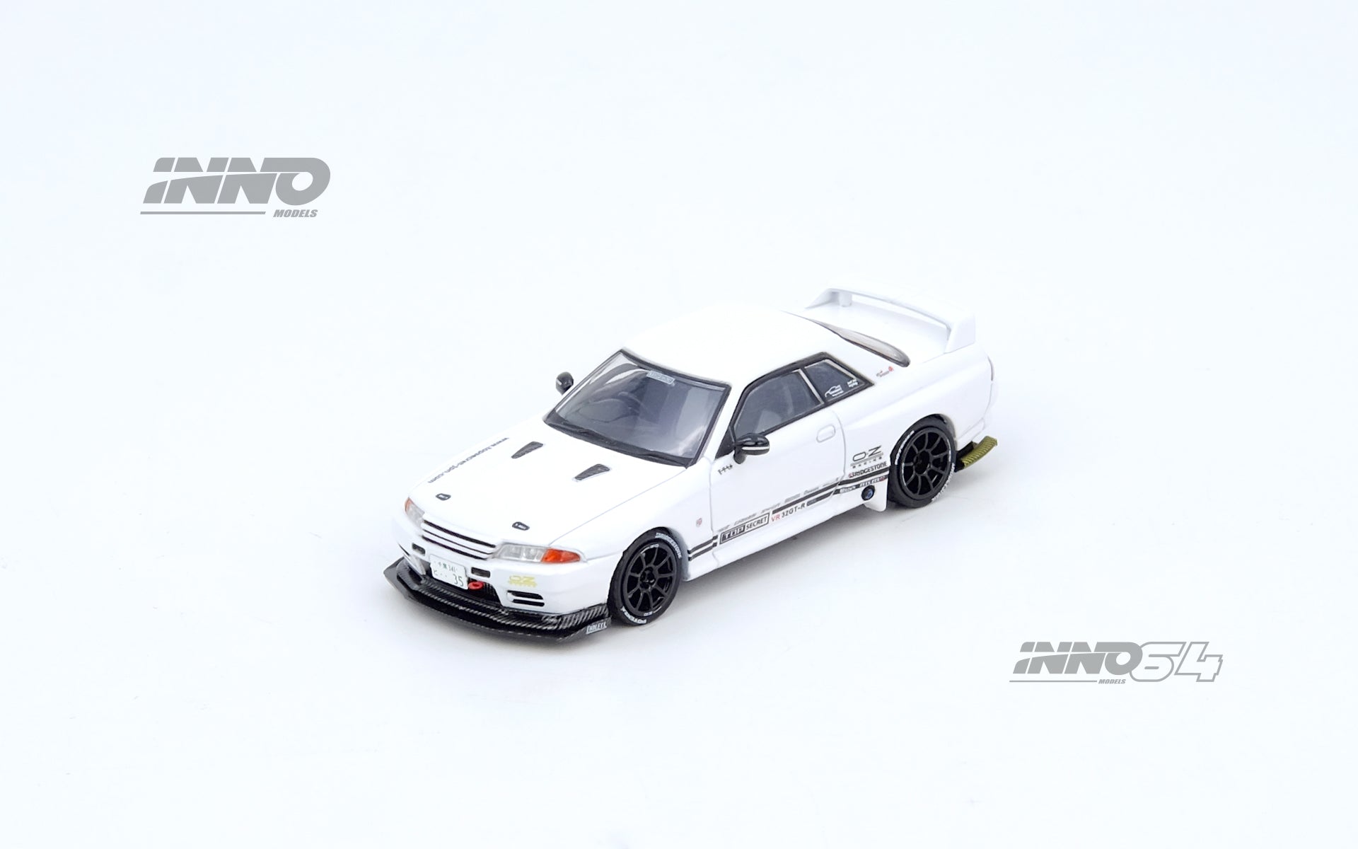 [INNO64] Top Secret VR32 GT-R White