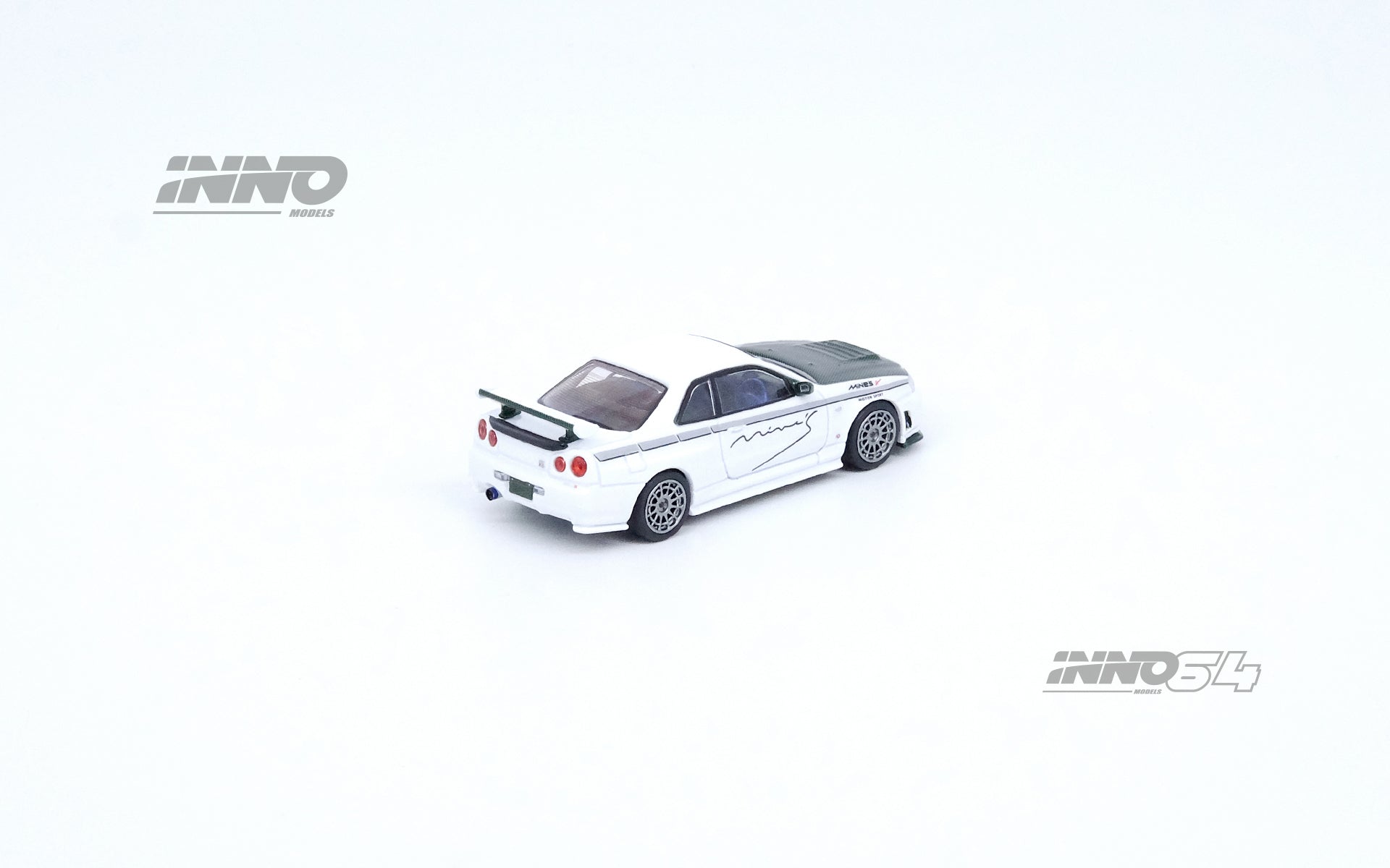 Inno64 Nissan Skyline GT-R (R34) Nismo R-Tune 