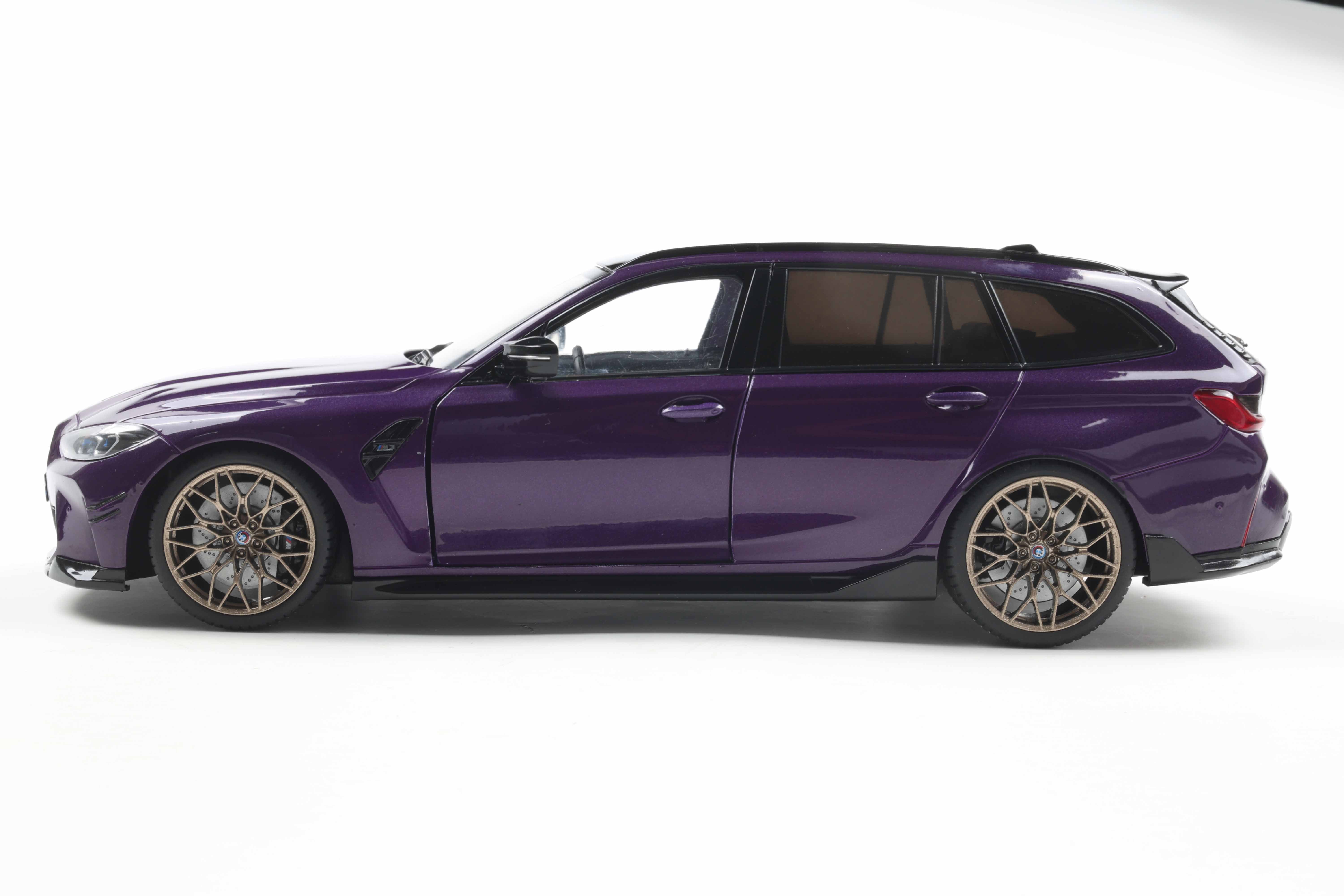 [SOLIDO] 1:18 BMW M3 Touring With Performance Parts Twilight Purple Pearl Metallic 2024