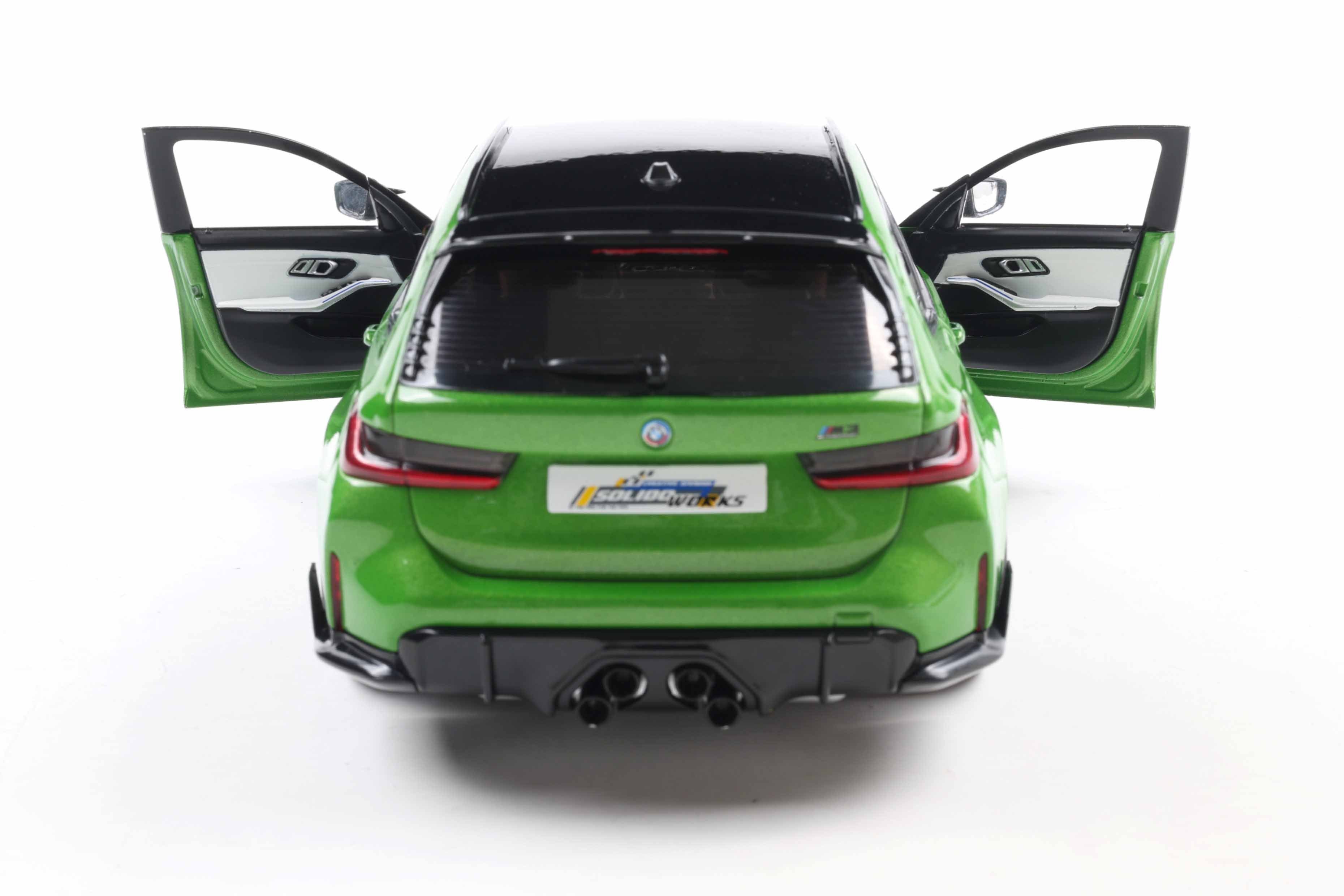 [SOLIDO] 1:18 BMW M3 Touring With Performance Parts Green Metallic 2024