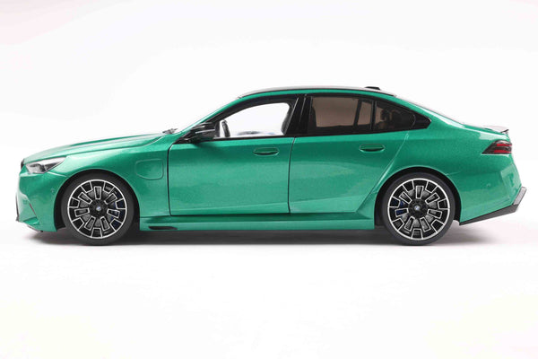 [SOLIDO] 1:18 BMW M5 M Isle Of Man Green Metallic 2025