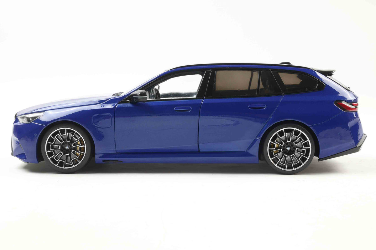 [SOLIDO] 1:18 BMW M5 Touring Marina Bay Blue Metallic 2024