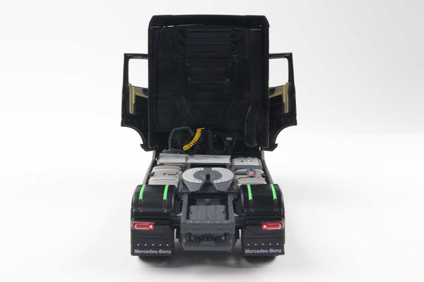 [SOLIDO] 1:24 Mercedes-Benz Actros R5 Italian Collection Black 2021