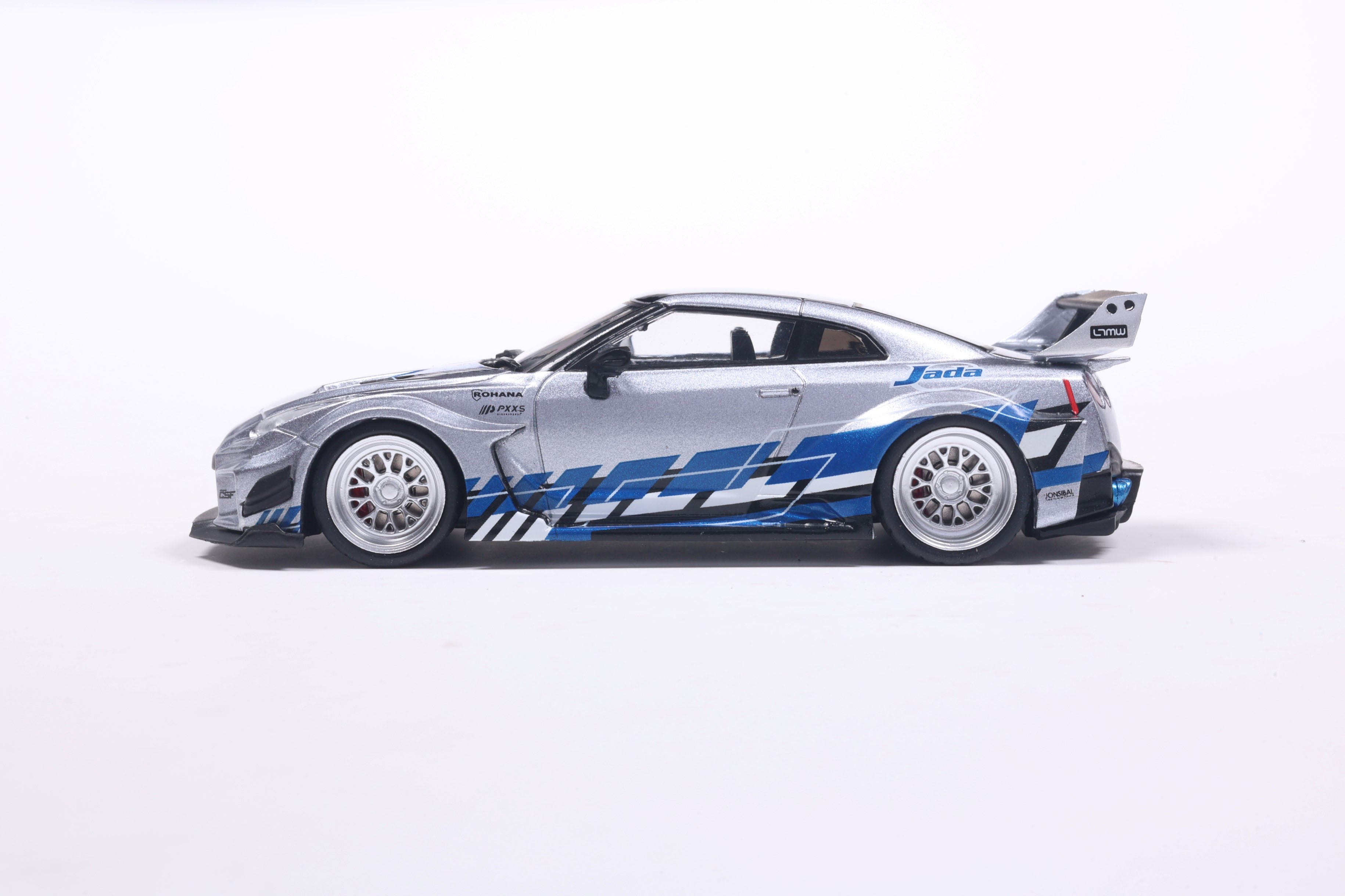 [SOLIDO] 1:43 Nissan GT-R (R35) Liberty Walk Silhouette Silver And Blue Stripes 2020
