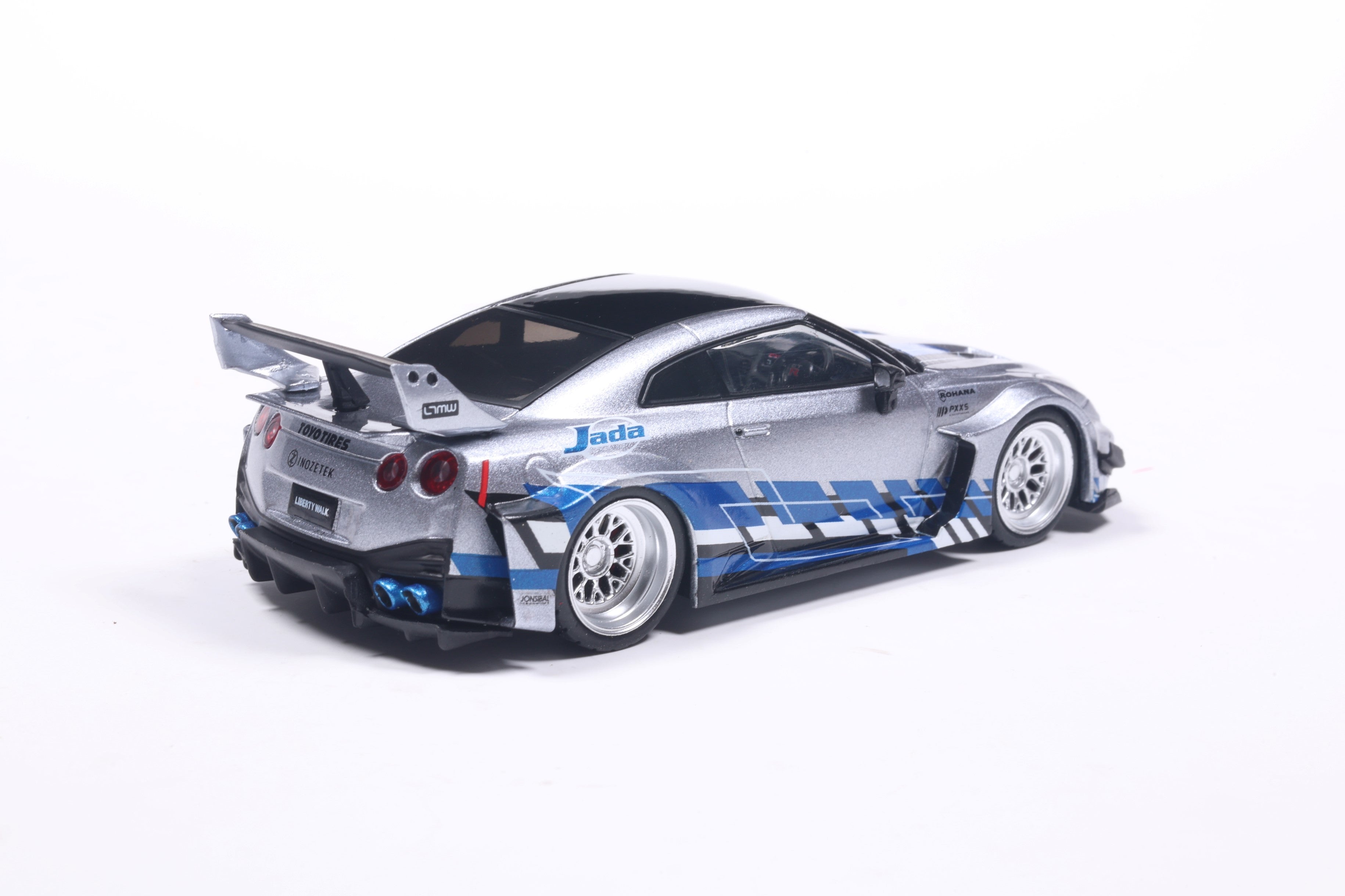 [SOLIDO] 1:43 Nissan GT-R (R35) Liberty Walk Silhouette Silver And Blue Stripes 2020