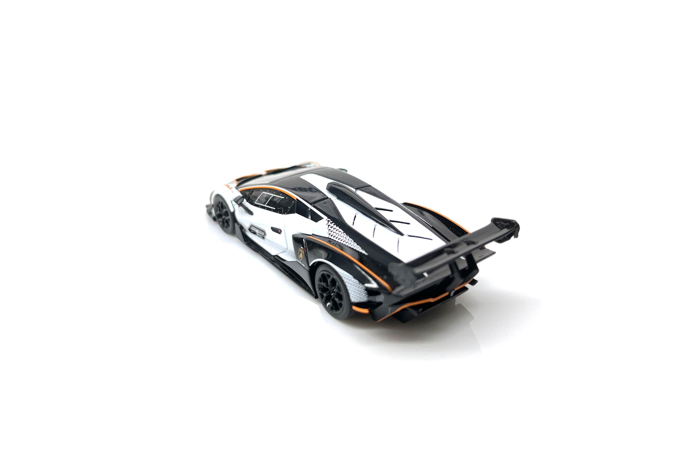 [HUNGHING] 1:64 Lamborghini Essenza SCV12 White