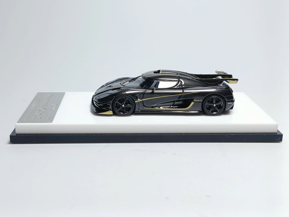 Scalemini 1/64 Koenigsegg One Carbon Fiber Gold Stripes