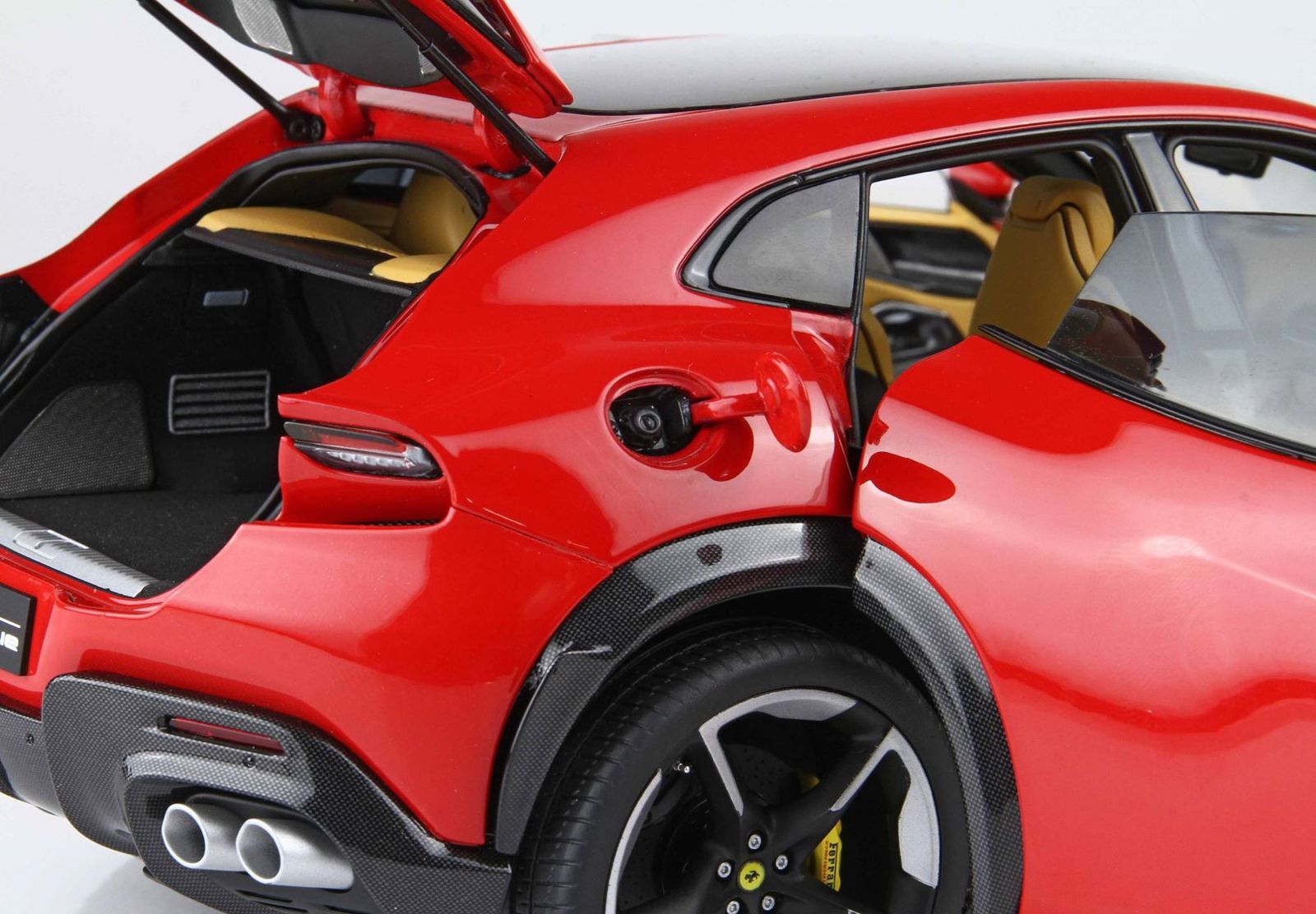 [BBR MODELS] 1:18 Ferrari Purosangue Diecast With Panoramic Roof Rosso Corsa - Luxury Pack