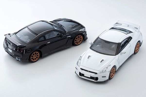 [TOMICA] Nissan GT-R Premium Edition T-Spec 2024 Model