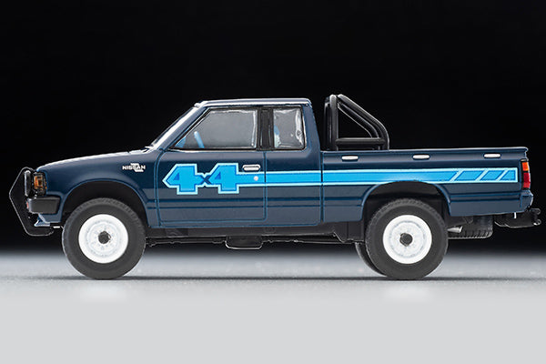 [TOMICA] Nissan Truck 4X4 King Cab North American Spec. Blue